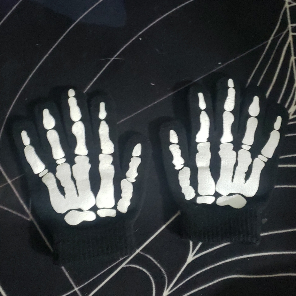 Vintage Toddler Skeleton Mittens - NWOT